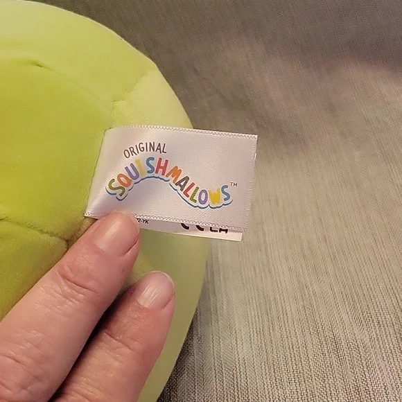 Rare Donnely the green  Macaron - Picture 4 of 7